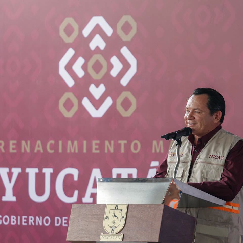Fotografía 3 de la publicación original de LAY: Cumple Renacimiento Maya con carreteras en Oxkutzcab