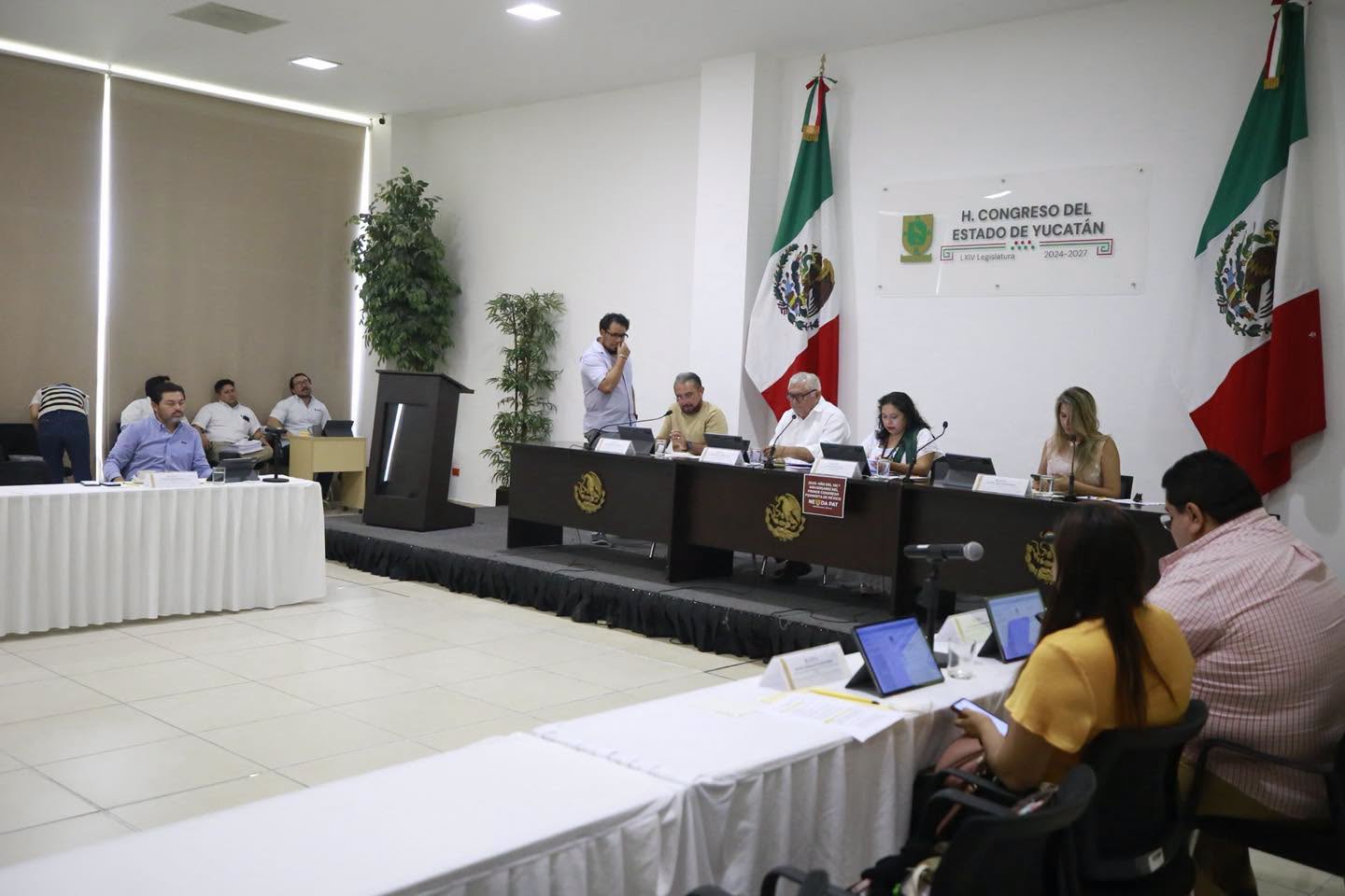 Imagen 2 de la publicación de Línea Abierta Yucatán: Aprueban en Comisión reformas al Código Penal para fortalecer la justicia y la seguridad en Yucatán
