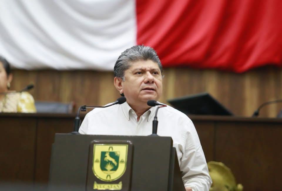 Imagen 4 de la publicación de Línea Abierta Yucatán: Reconocimientos del Congreso a instituciones educativas
