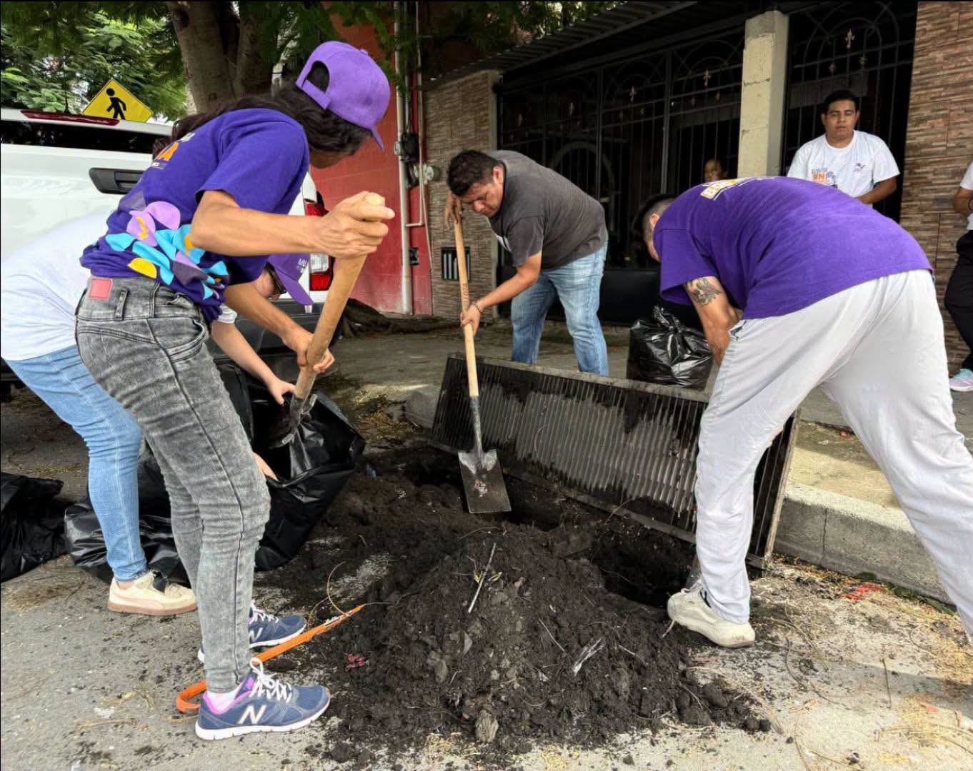 Imagen 1 de la publicación de Línea Abierta Yucatán: 🌧️ REFUERZAN TRABAJOS ANTE LAS LLUVIAS EN MÉRIDA