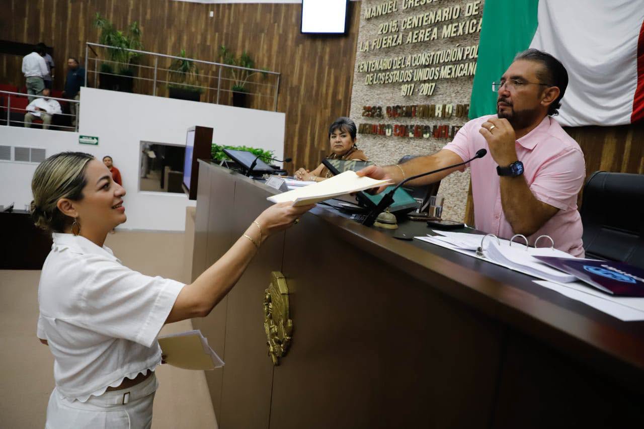 Imagen 2 de la publicación de Línea Abierta Yucatán: Proponen fortalecer la salud mental y prevenir el suicidio en Yucatán