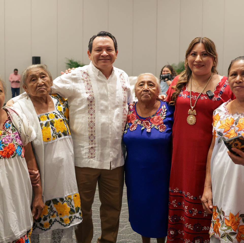 Imagen 6 de la publicación de Línea Abierta Yucatán: Miriam Esther lleva 10 años recibiendo bebés en Tzucacab; hoy el Gobierno la reconoce: 313 parteras tradicionales de 58 municipios recibirán 3 mil pesos cada bimestre