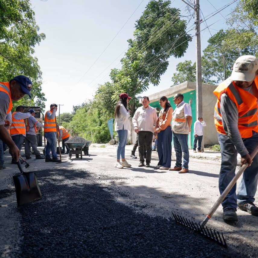 Imagen 2 de la publicación de Línea Abierta Yucatán: San Luis Sur Dzununcán: 18 calles reparadas y 100 metros de calle nueva
