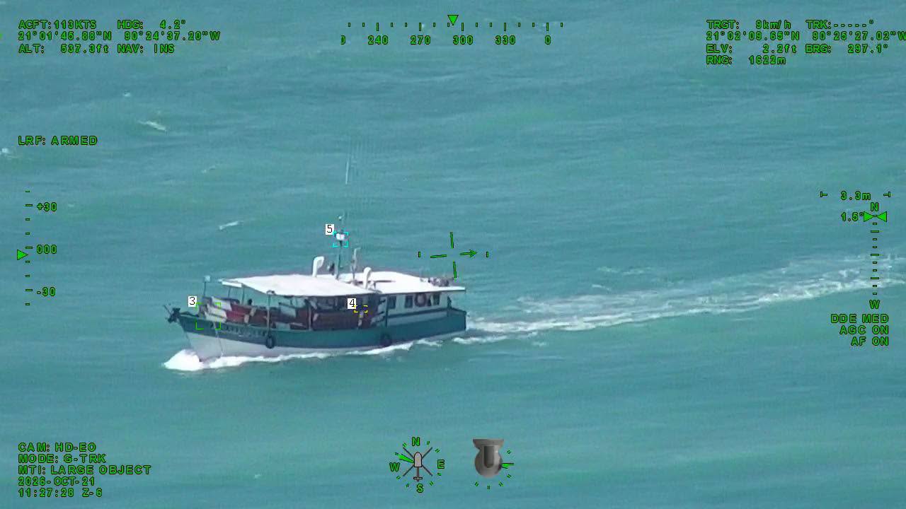 Imagen 5 de la publicación de Línea Abierta Yucatán: SSP MANTIENE BÚSQUEDA POR AIRE Y MAR DE PESCADOR EXTRAVIADO EN CELESTÚN