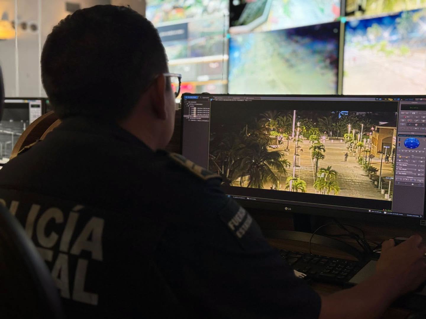 Imagen 2 de la publicación de Línea Abierta Yucatán: SSP mantuvo vigilancia preventiva ante los efectos del huracán Isaías