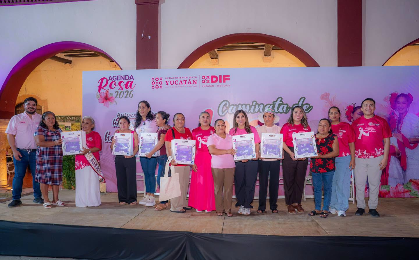Imagen 3 de la publicación de Línea Abierta Yucatán: Tekax se ilumina de esperanza con la Caminata de Luz del DIF Yucatán