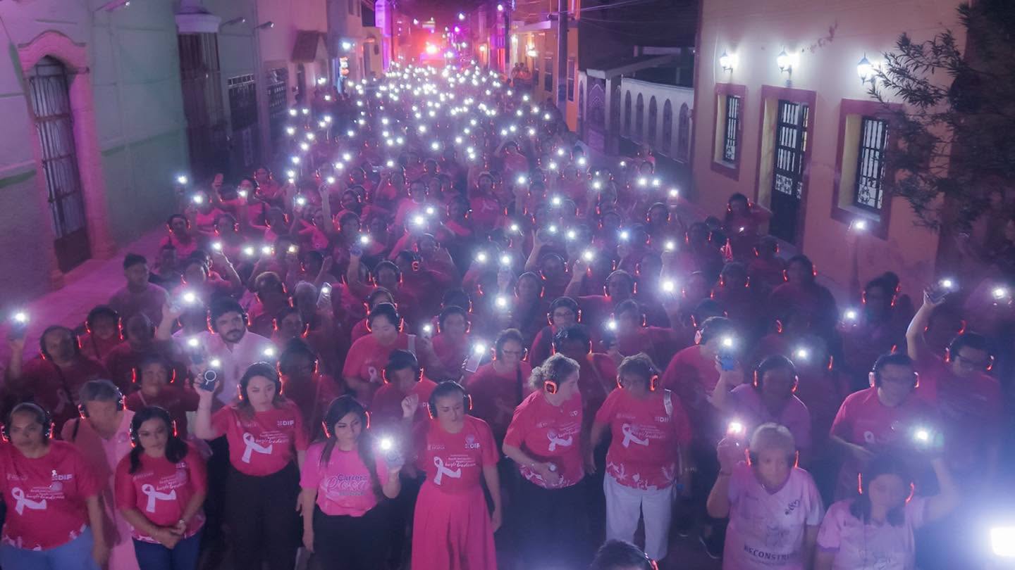Imagen 5 de la publicación de Línea Abierta Yucatán: Tekax se ilumina de esperanza con la Caminata de Luz del DIF Yucatán